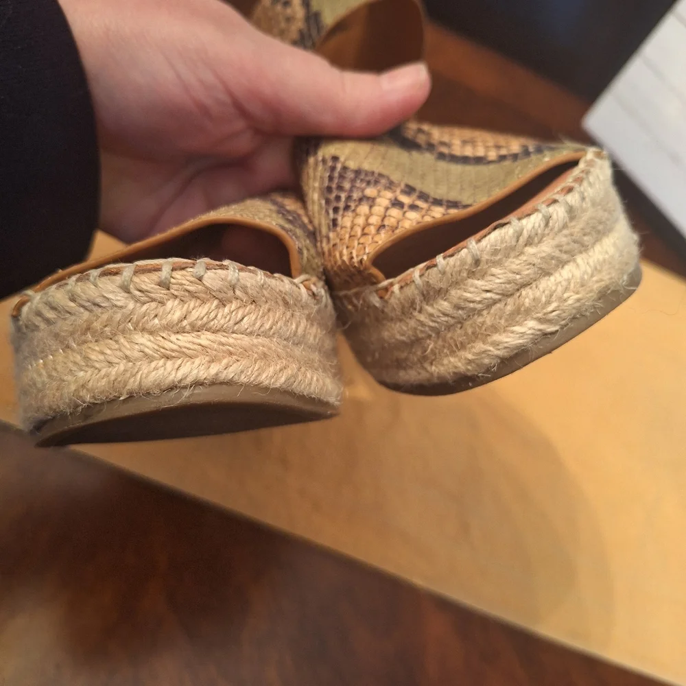 Franco Sarto elevate your